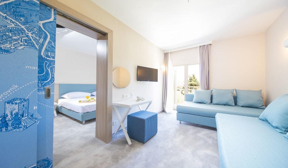 Port 9 Island Family Resort Đảo Korčula Ngoại thất bức ảnh